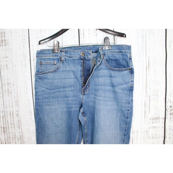 LL Bean BeanFlex Jeans Slim Fit Straight Leg Medium Wash Size 35x29 - Picture 4 of 12